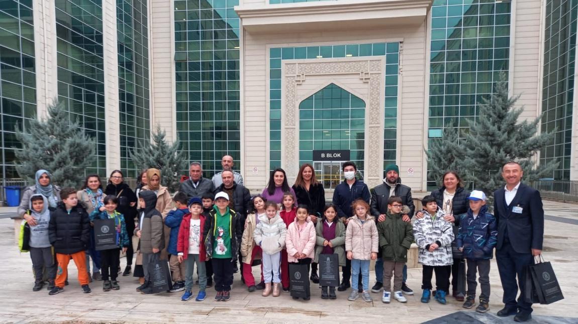 Yıldırım Beyazıt Üniversitesi'nde Satranç Etkinliği Mutluluğu.